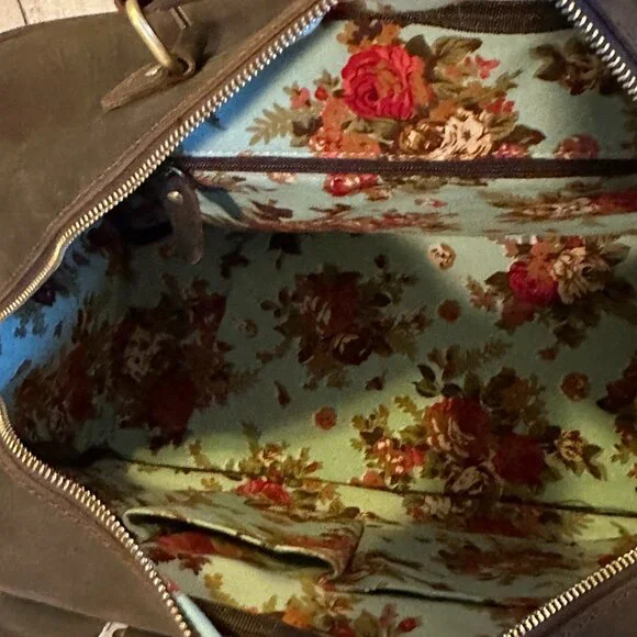 EUC -  House of Flynn Full size Dark Brown Leather Evermore Camera Bag - Picture 2 of 16